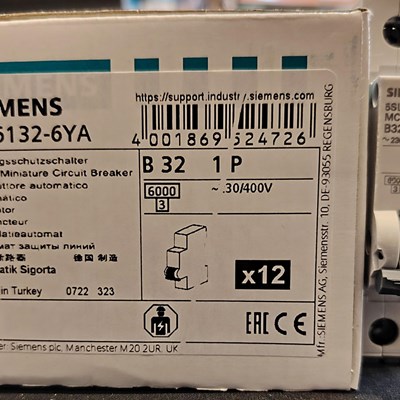 Siemens B 32 Amper W Otomat Sigorta ( 12 adet )